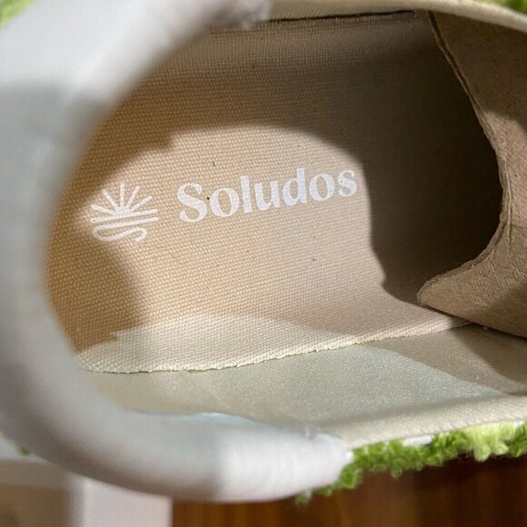 Soludos Women Ibiza Platform Leather Sneaker Green Embroidered Spiral Groovy Fun - Picture 6 of 8